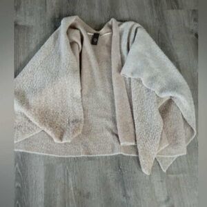 Vince Camuto Cream Women's Poncho